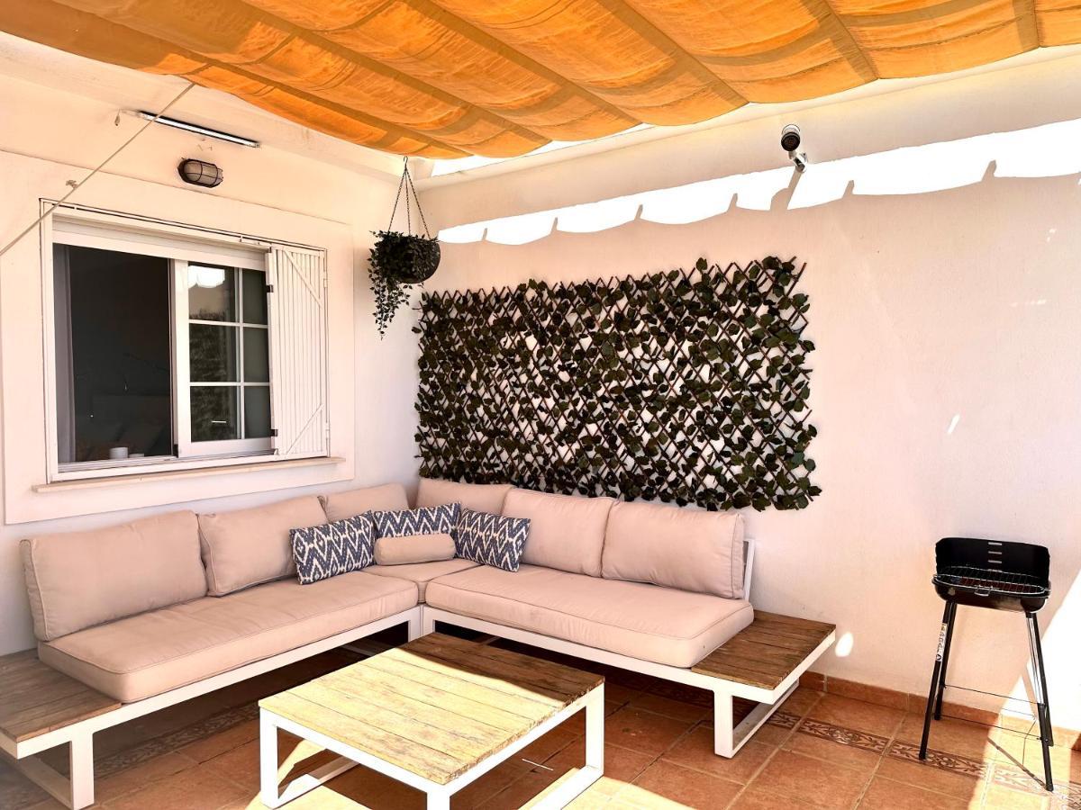 Moderno Apartamento Con Preciosas Vistas Al Mar En Urbanizacion Con Piscina - Rio Real 11 2G Марбеля Екстериор снимка