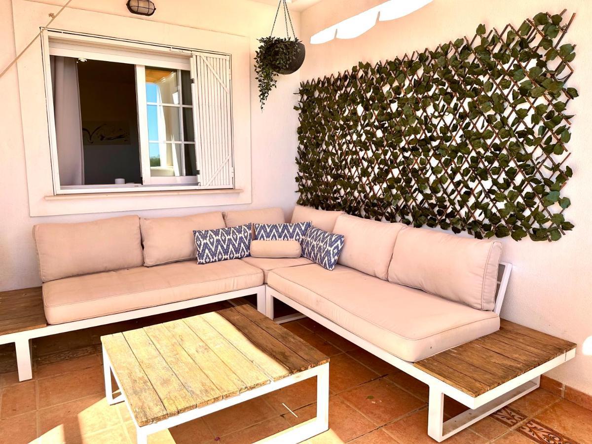 Moderno Apartamento Con Preciosas Vistas Al Mar En Urbanizacion Con Piscina - Rio Real 11 2G Марбеля Екстериор снимка